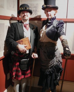 Costume without Corset, Using Belt